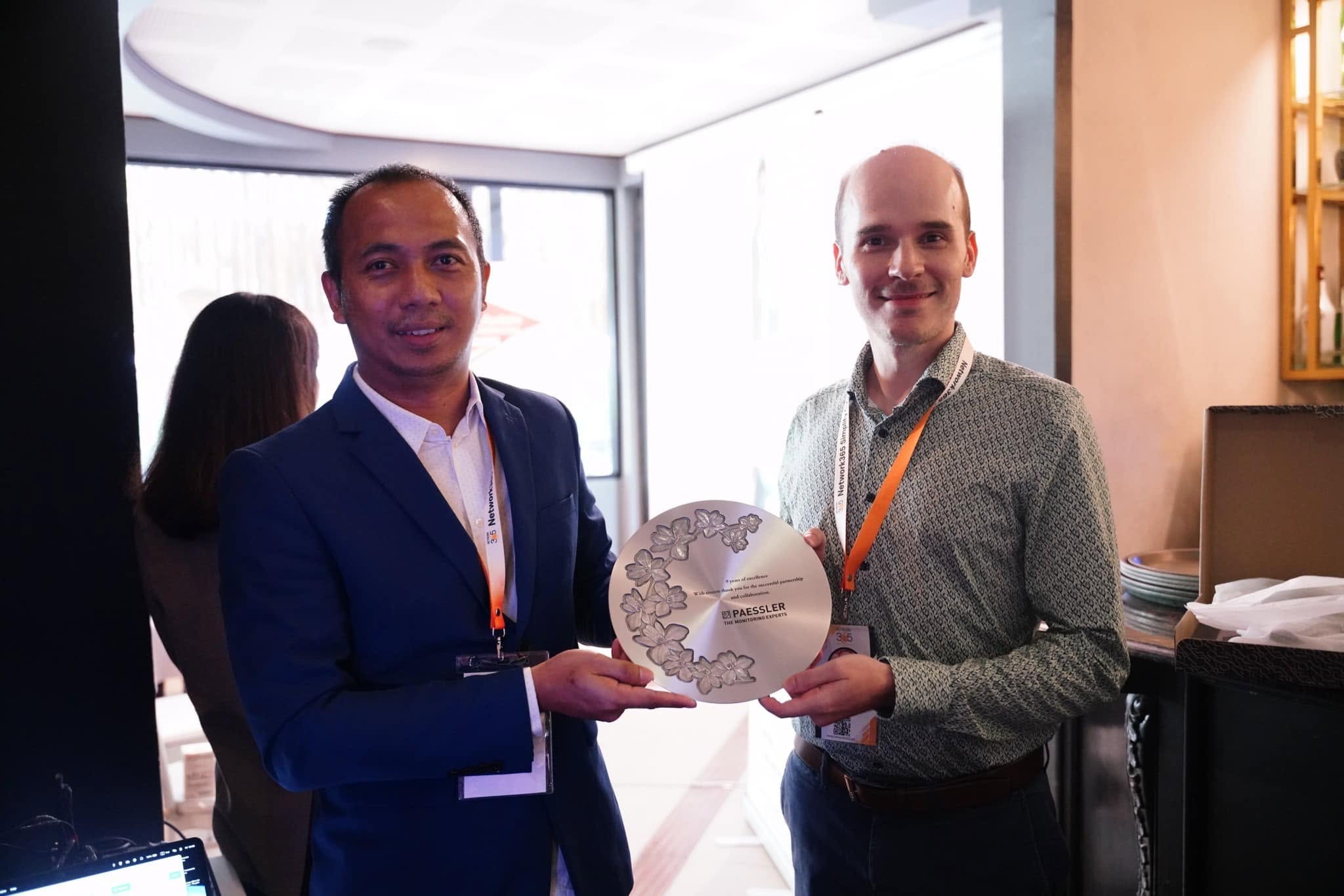 Paessler 9-years partnership award