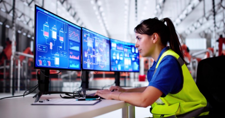 Kron PAM OT privileged access control room